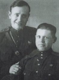 Commander of the 3rd Battalion Captain N. Lunin and commander of the mortar battalion V. Sysykin. 34th Independent Ski Brigade