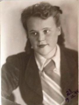 Elena in 1944